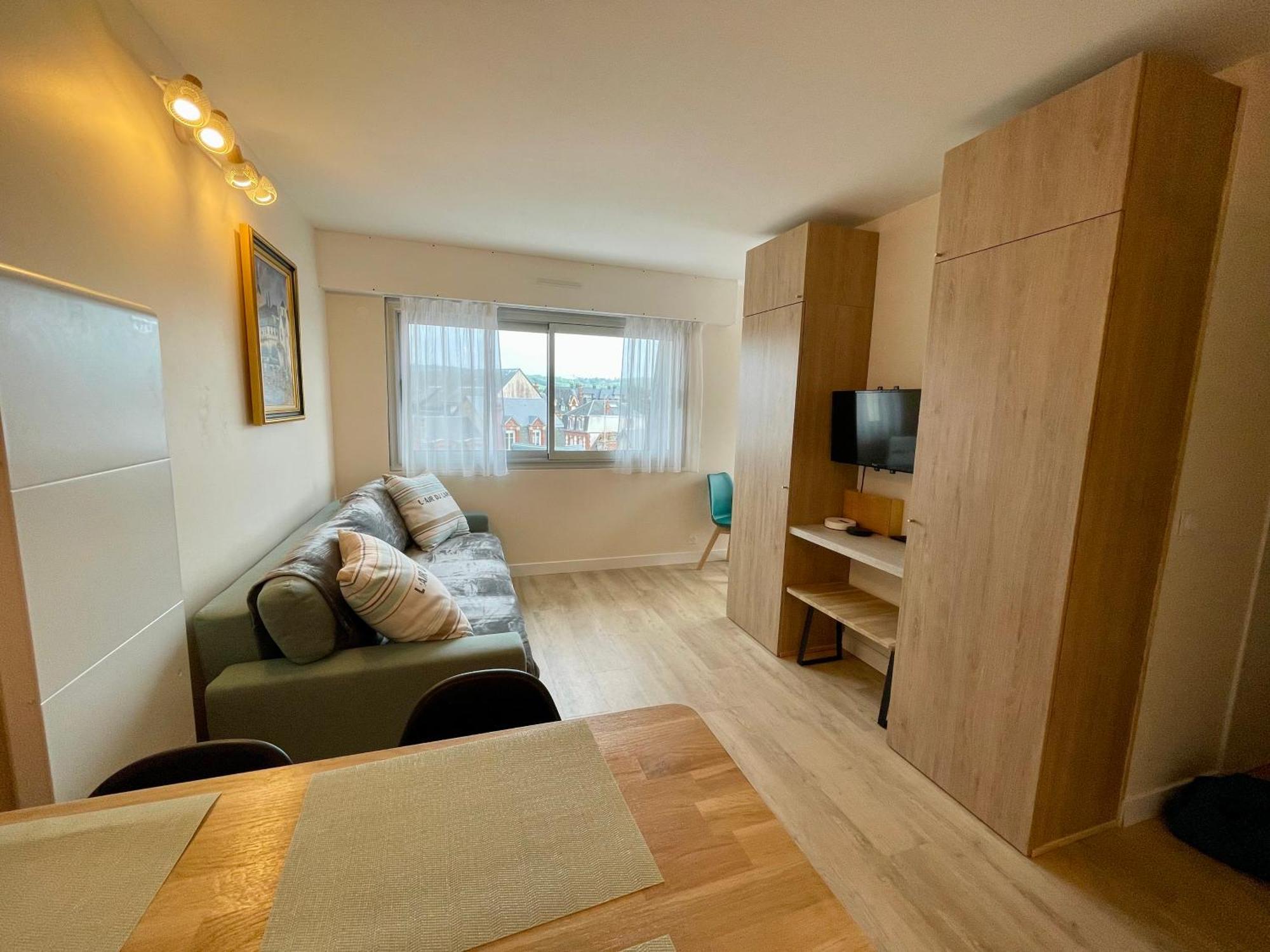 Appartement Bord De Mer Houlgate Eksteriør billede